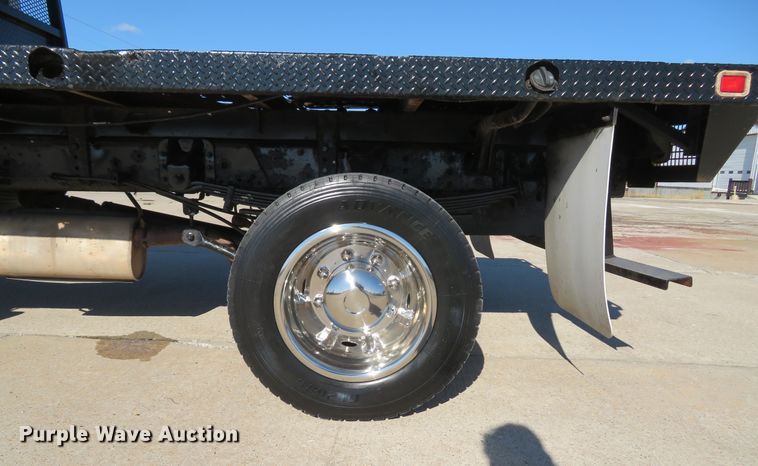 image for item FP9446 2005 Chevrolet C4500  flatbed truck