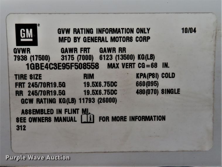 image for item FP9446 2005 Chevrolet C4500  flatbed truck