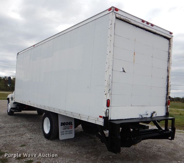 image for item HT9488 2007 Hino 268  box truck