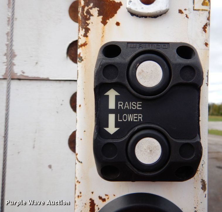 image for item HT9488 2007 Hino 268  box truck