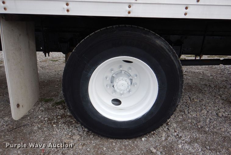 image for item HT9488 2007 Hino 268  box truck