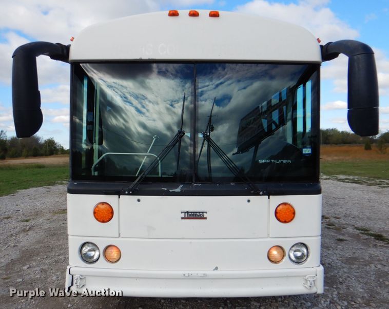 image for item HT9490 2010 Thomas Built Saf-T-Liner  school bus