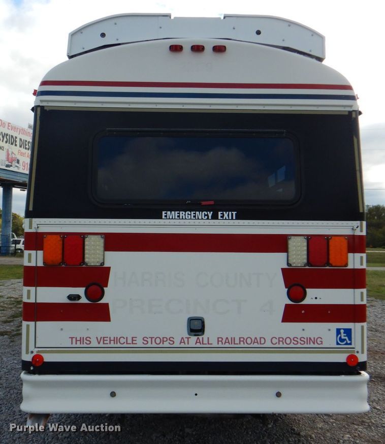 image for item HT9490 2010 Thomas Built Saf-T-Liner  school bus