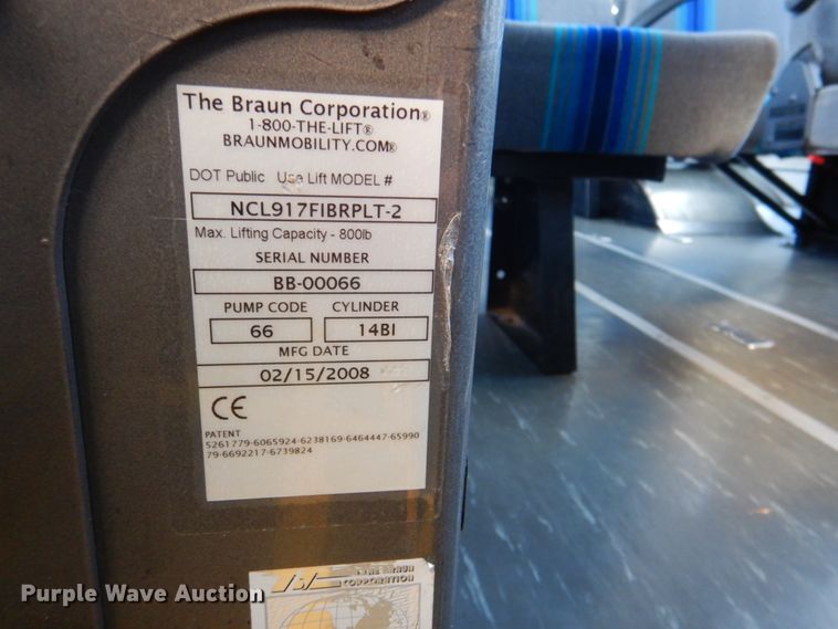 image for item HT9490 2010 Thomas Built Saf-T-Liner  school bus