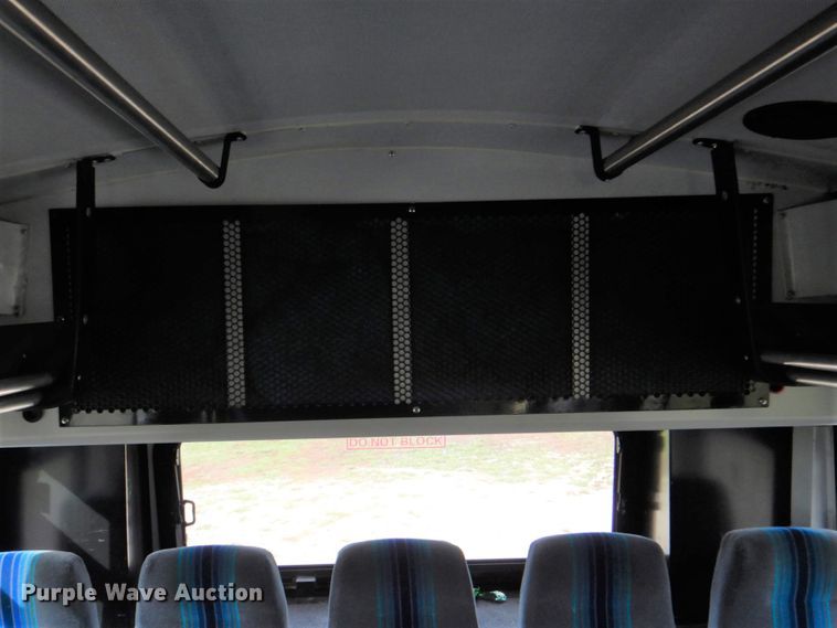 image for item HT9490 2010 Thomas Built Saf-T-Liner  school bus