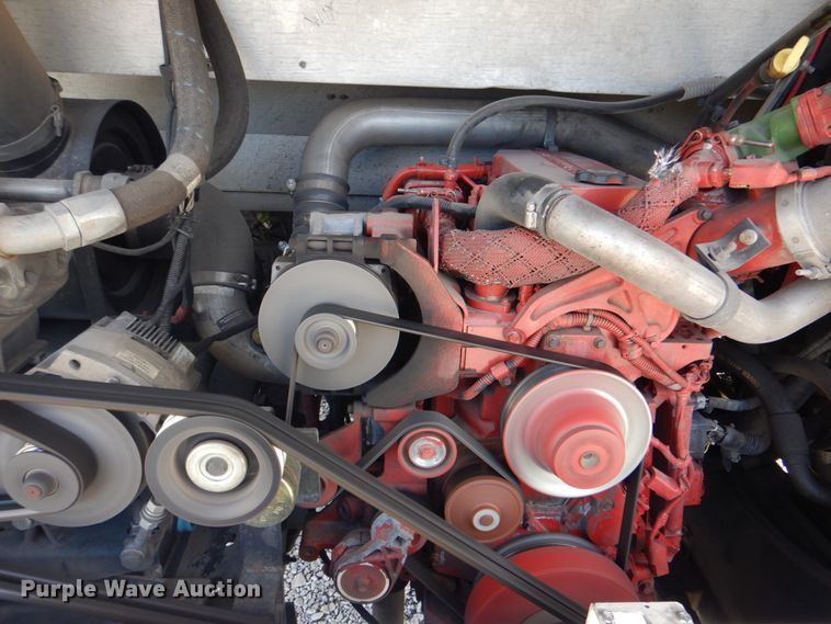 image for item HT9490 2010 Thomas Built Saf-T-Liner  school bus