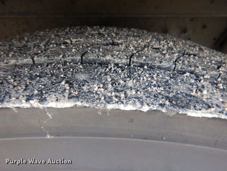 image for item HT9490 2010 Thomas Built Saf-T-Liner  school bus