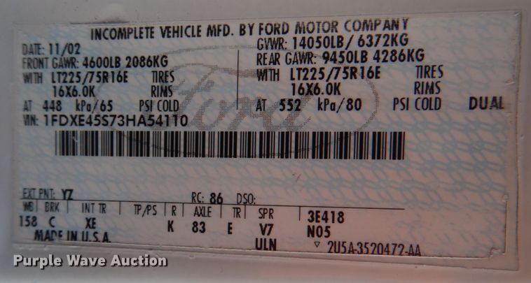 image for item HT9493 2003 Ford E450  shuttle bus