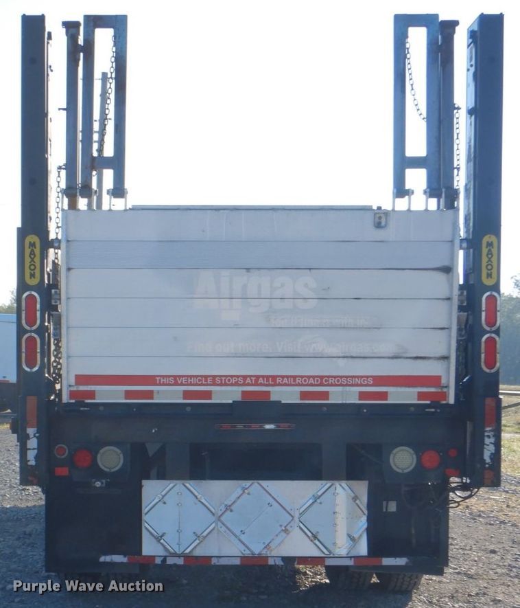 image for item HT9494 2012 Kenworth T370  flatbed truck