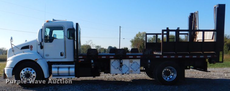 image for item HT9494 2012 Kenworth T370  flatbed truck