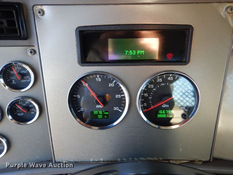 image for item HT9494 2012 Kenworth T370  flatbed truck