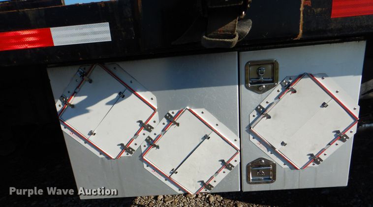 image for item HT9494 2012 Kenworth T370  flatbed truck