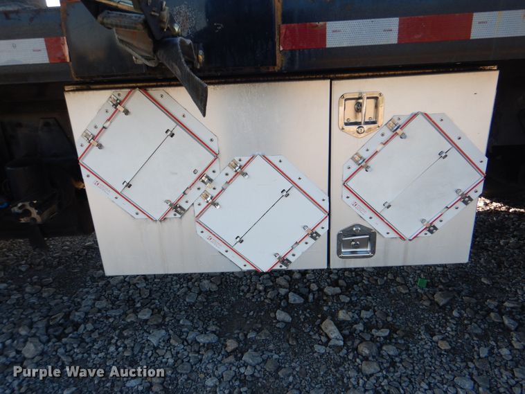 image for item HT9494 2012 Kenworth T370  flatbed truck