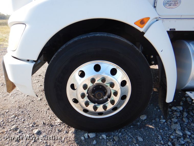 image for item HT9494 2012 Kenworth T370  flatbed truck