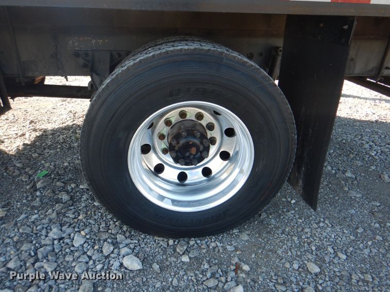 image for item HT9494 2012 Kenworth T370  flatbed truck