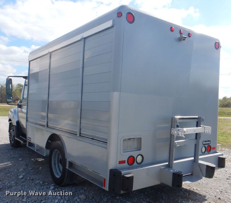 image for item HT9499 2014 International TerraStar  delivery truck