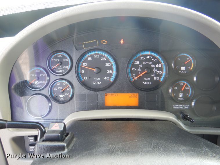 image for item HT9499 2014 International TerraStar  delivery truck