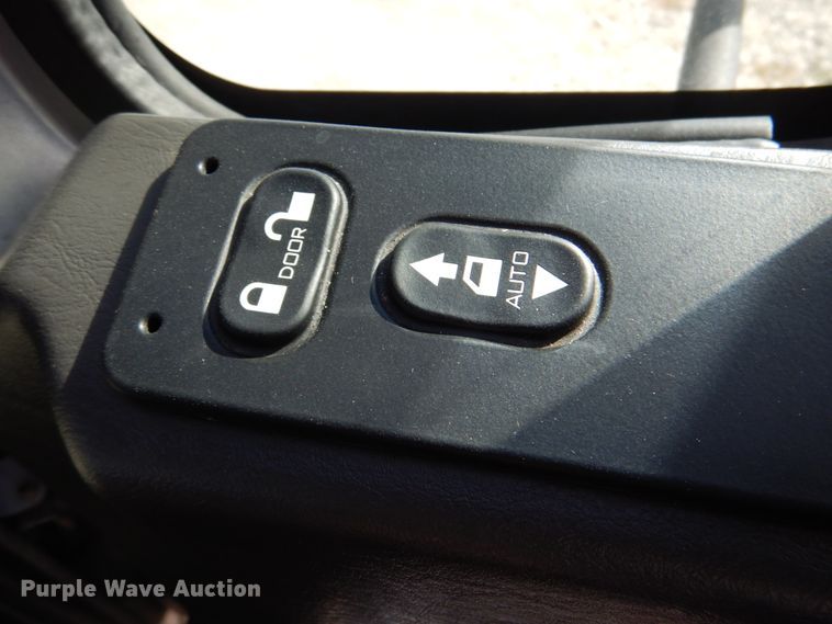 image for item HT9499 2014 International TerraStar  delivery truck