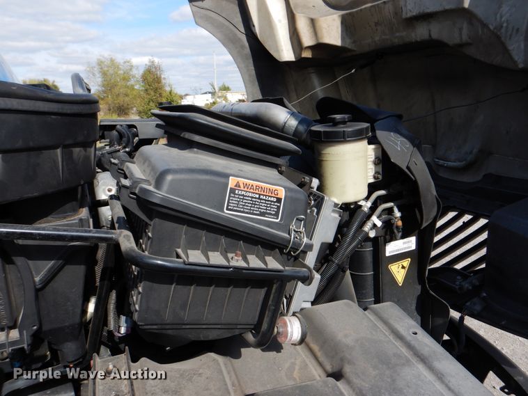 image for item HT9499 2014 International TerraStar  delivery truck