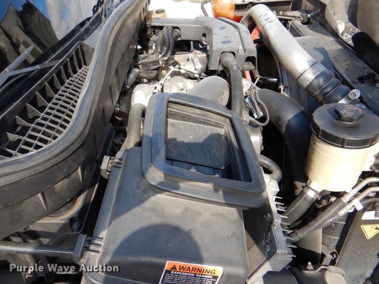 image for item HT9499 2014 International TerraStar  delivery truck