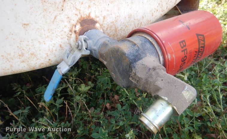 image for item HU9317 Steel fuel tank