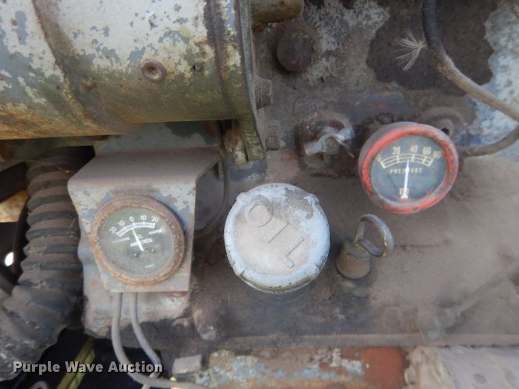 image for item HU9318 Lincoln SA-200-F-162  welder