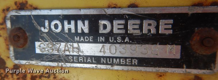 image for item HU9326 Lawn tractors