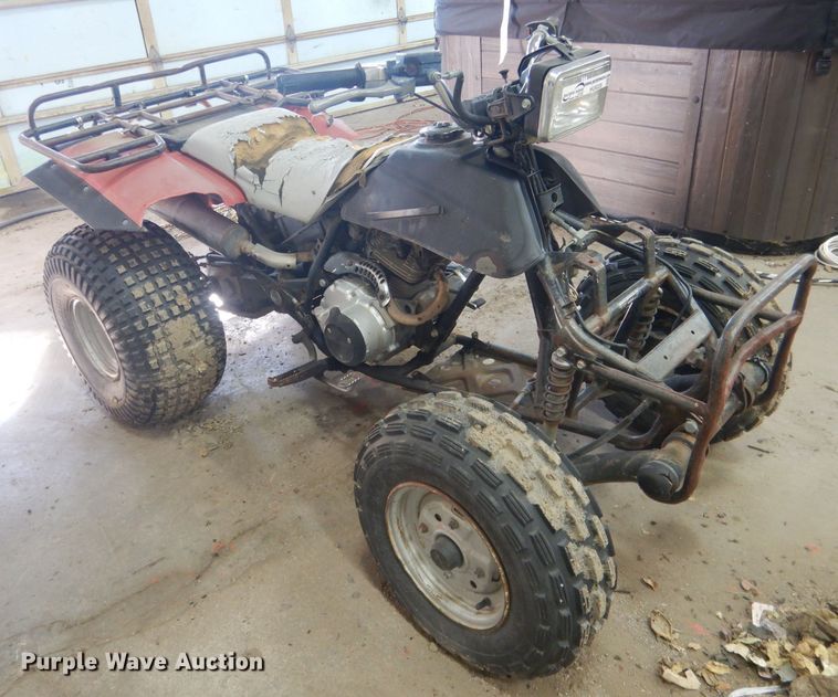 image for item HU9328 1984 Honda TRX 200  ATV