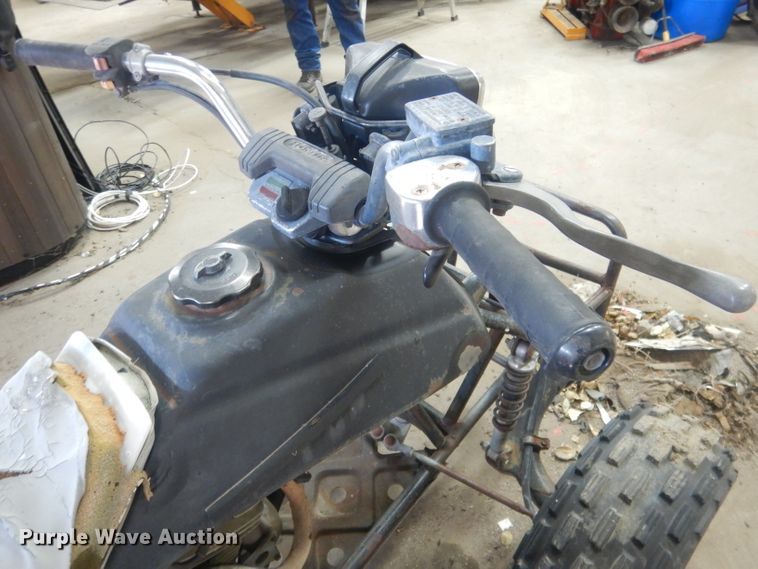 image for item HU9328 1984 Honda TRX 200  ATV