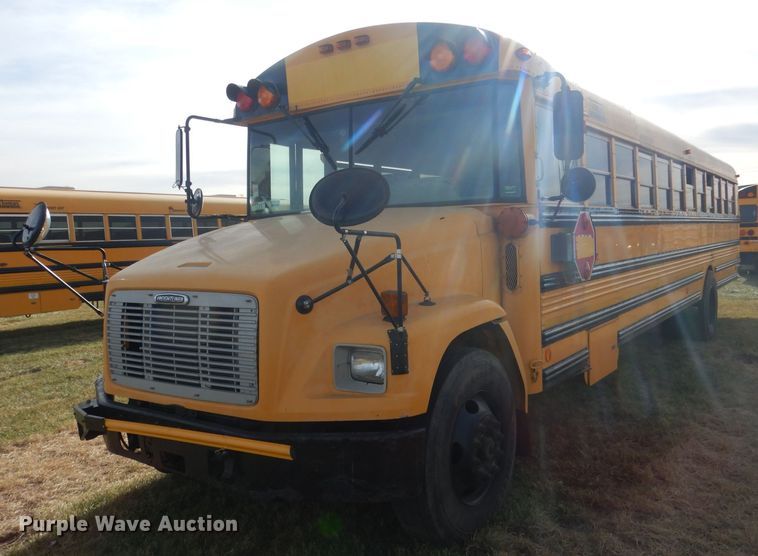 2004 Freightliner FS65 school bus in Kearney, NE | Item HU9347 sold ...