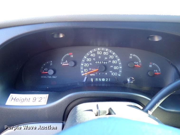 image for item IC9669 1999 Ford Econoline E450  party bus