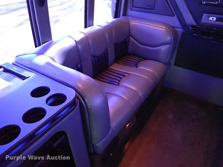 image for item IC9669 1999 Ford Econoline E450  party bus