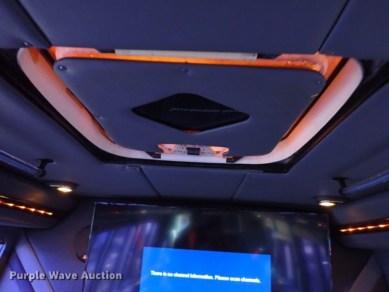 image for item IC9669 1999 Ford Econoline E450  party bus