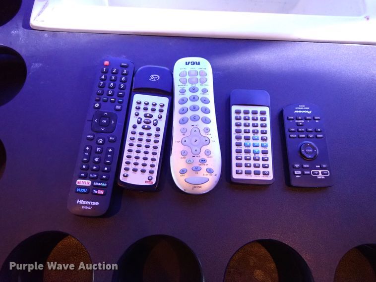 image for item IC9669 1999 Ford Econoline E450  party bus