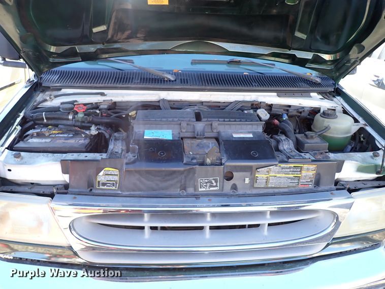 image for item IC9669 1999 Ford Econoline E450  party bus