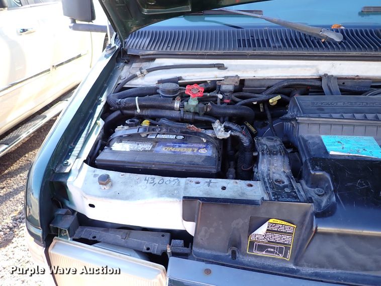 image for item IC9669 1999 Ford Econoline E450  party bus