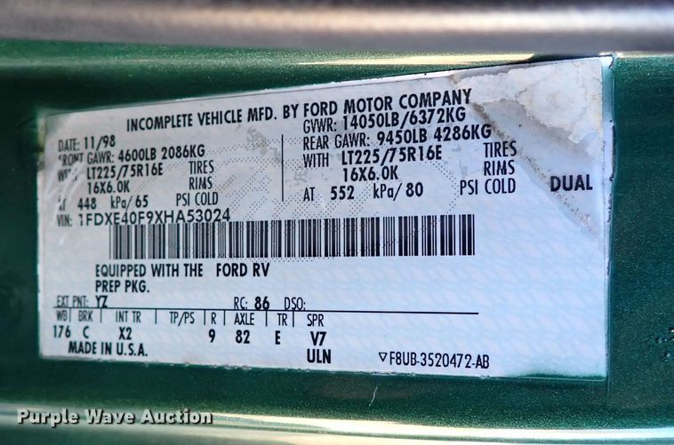 image for item IC9669 1999 Ford Econoline E450  party bus