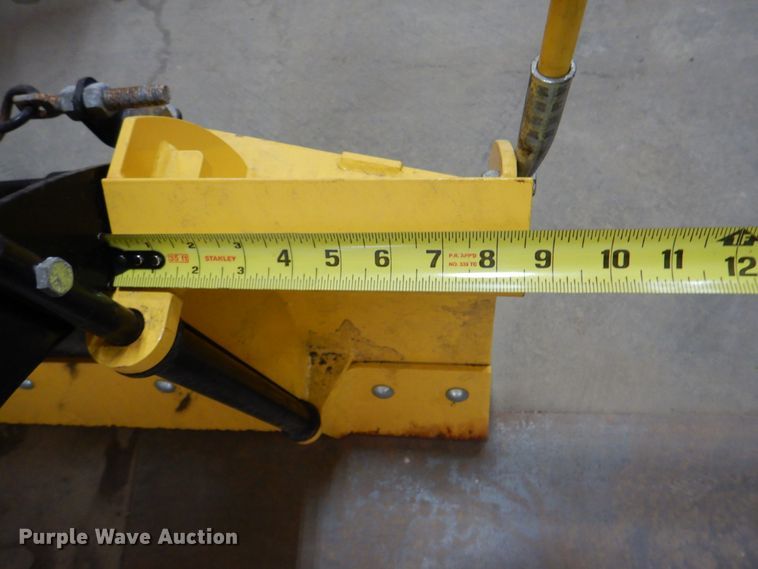 image for item ID9157 Sno-Way 26R  snow plow