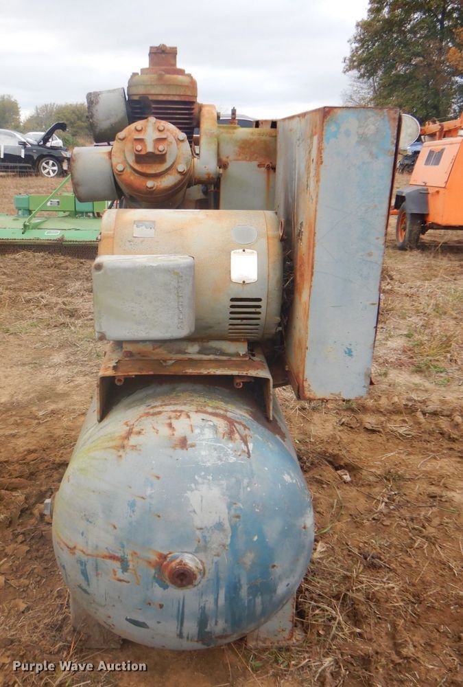 image for item ID9163 Ingersoll Rand 25TM  air compressor