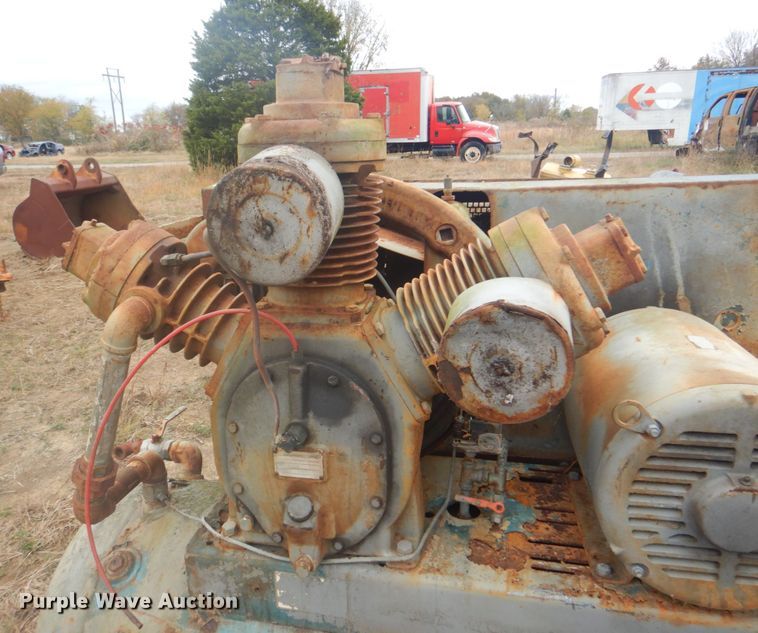 image for item ID9163 Ingersoll Rand 25TM  air compressor
