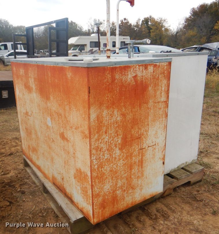 image for item ID9164 (2) oil tanks