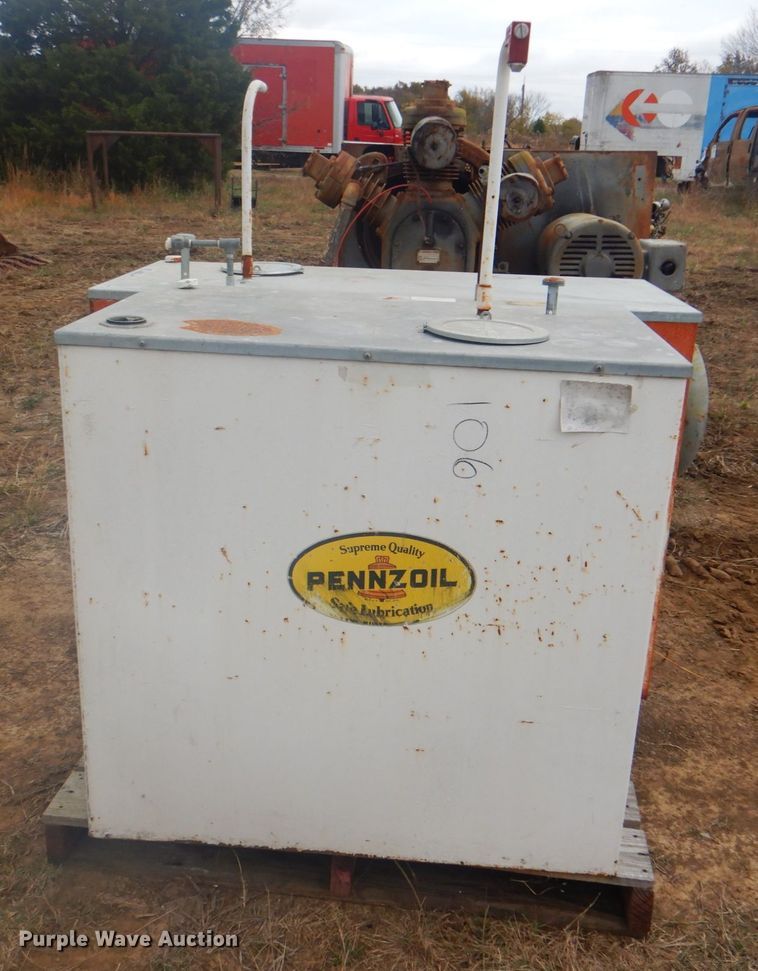 image for item ID9164 (2) oil tanks