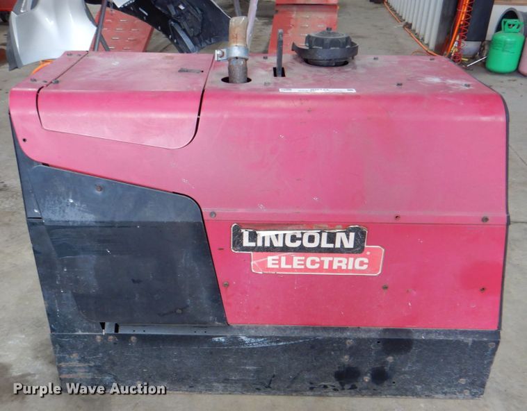 image for item ID9173 2008 Lincoln Electric Ranger 225  welder/generator