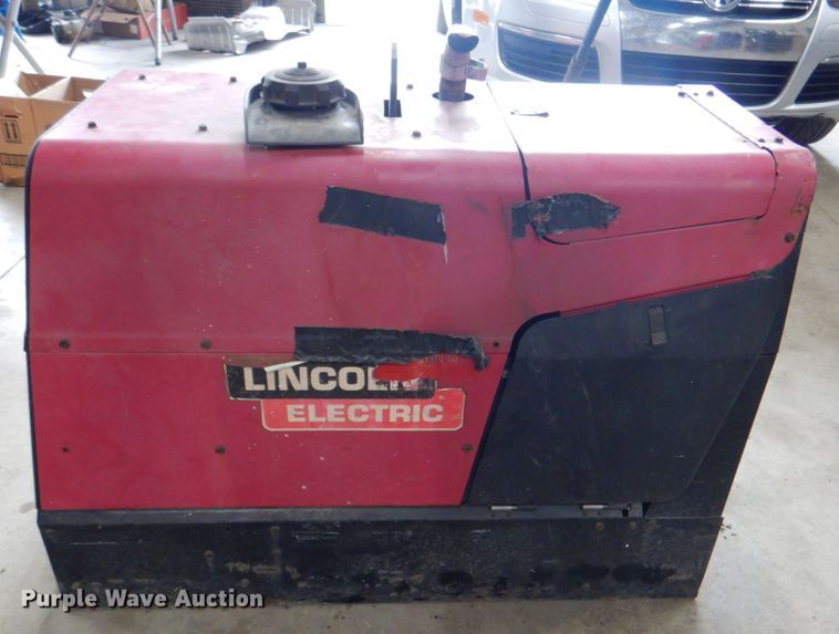 image for item ID9173 2008 Lincoln Electric Ranger 225  welder/generator