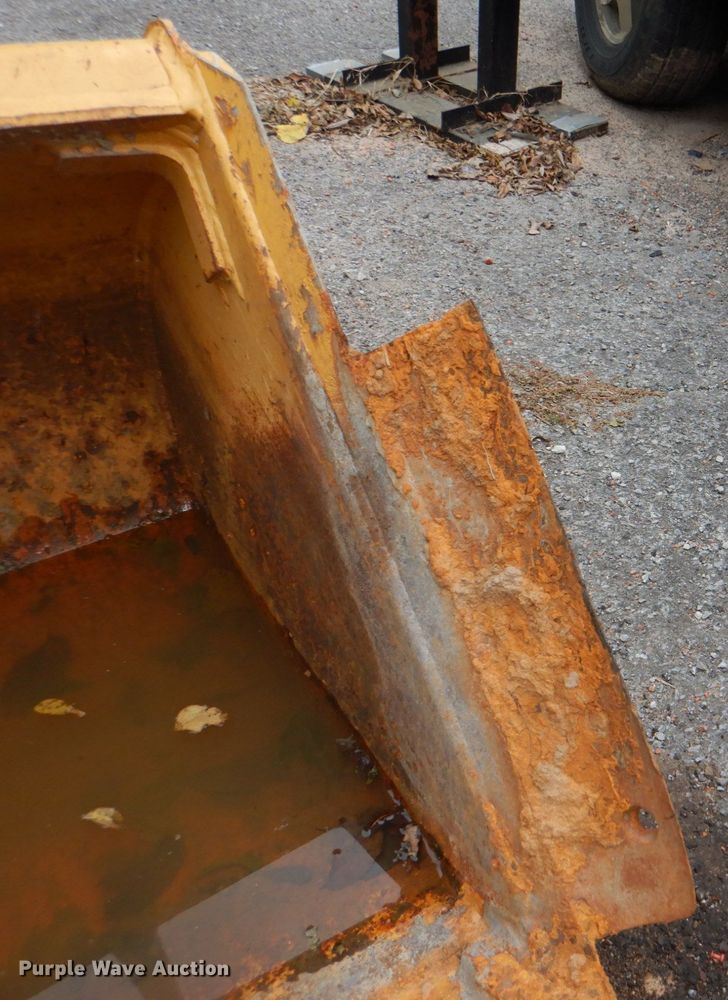 image for item ID9178 34"W excavator bucket