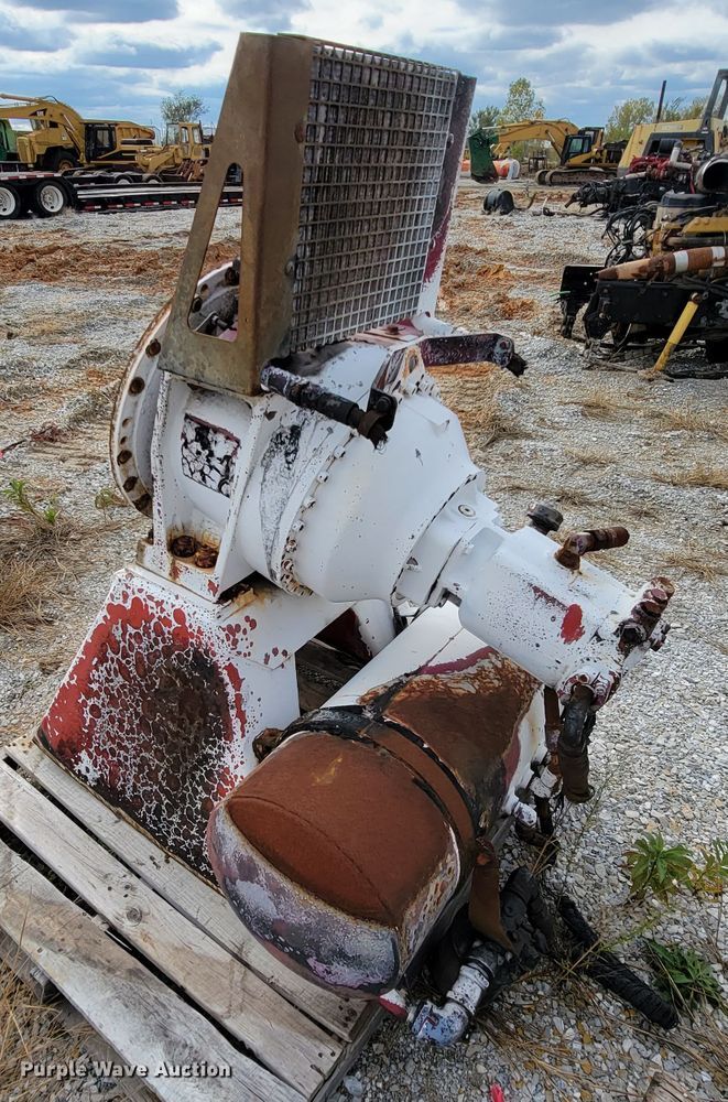 image for item ID9503 Mcneilus  mixer