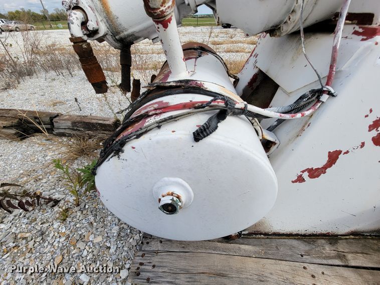 image for item ID9503 Mcneilus  mixer