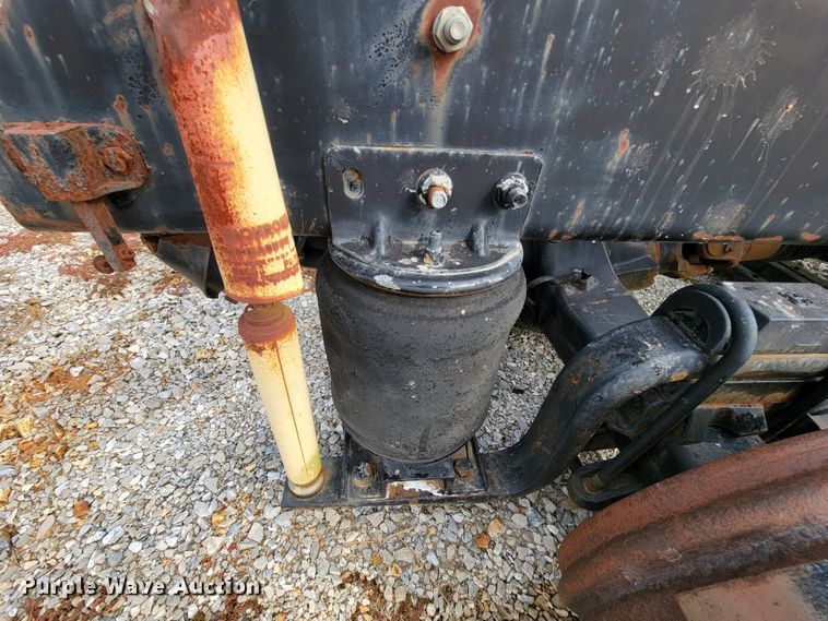 image for item ID9509 Mack  tandem axle