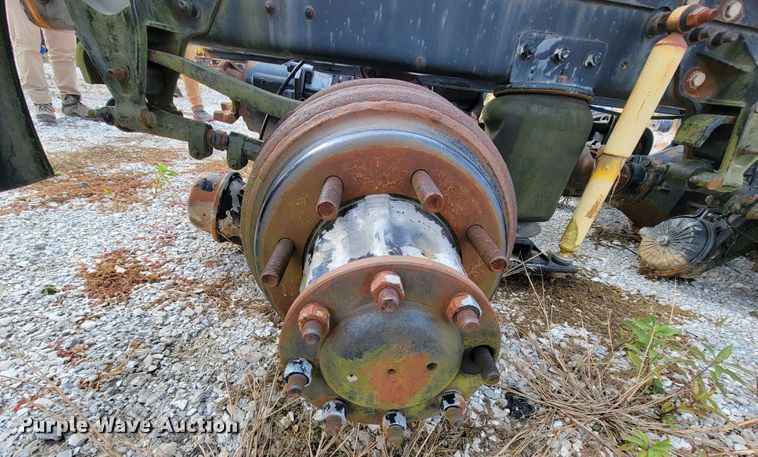 image for item ID9509 Mack  tandem axle