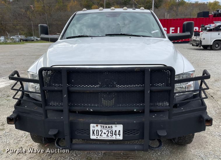 image for item IK9634 2013 Dodge Ram 5500  Crew Cab flatbed truck